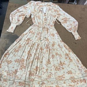 Kivari long sleeve woman dress